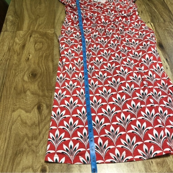 Boden Red Floral Artsy Flare Stretch Dress Women Size 4 V-Neck 37” Long - Picture 7 of 10